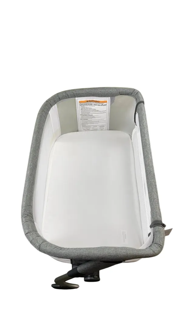 Baby Delight Beside Me Dreamer Bassinet & Bedside Sleeper, Charcoal Tweed