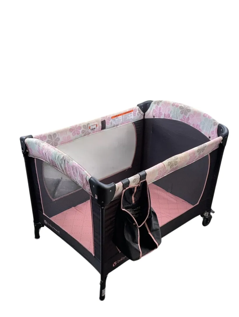 Baby Trend Lil Snooze Deluxe II Nursery Center, Floral Rain