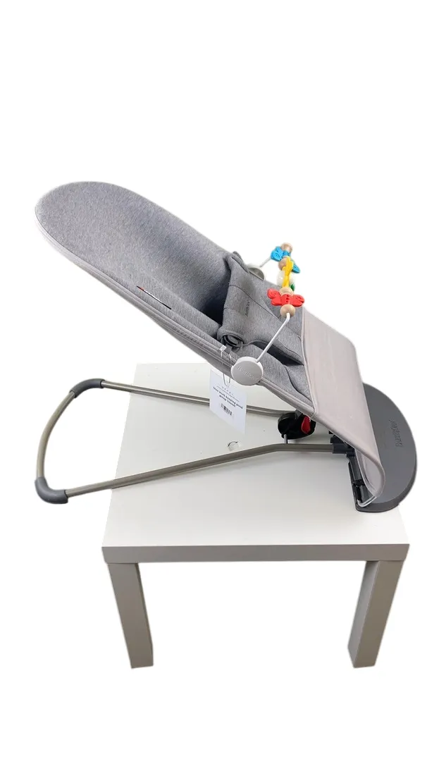 BabyBjorn Bouncer Bliss Bundle With Toy Bar, Flying Friends, Dark Gray Frame, Light Gray 3D Jersey
