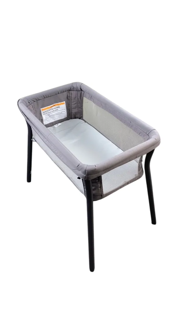 Chicco Lullago Anywhere Portable Bassinet, Sandstone