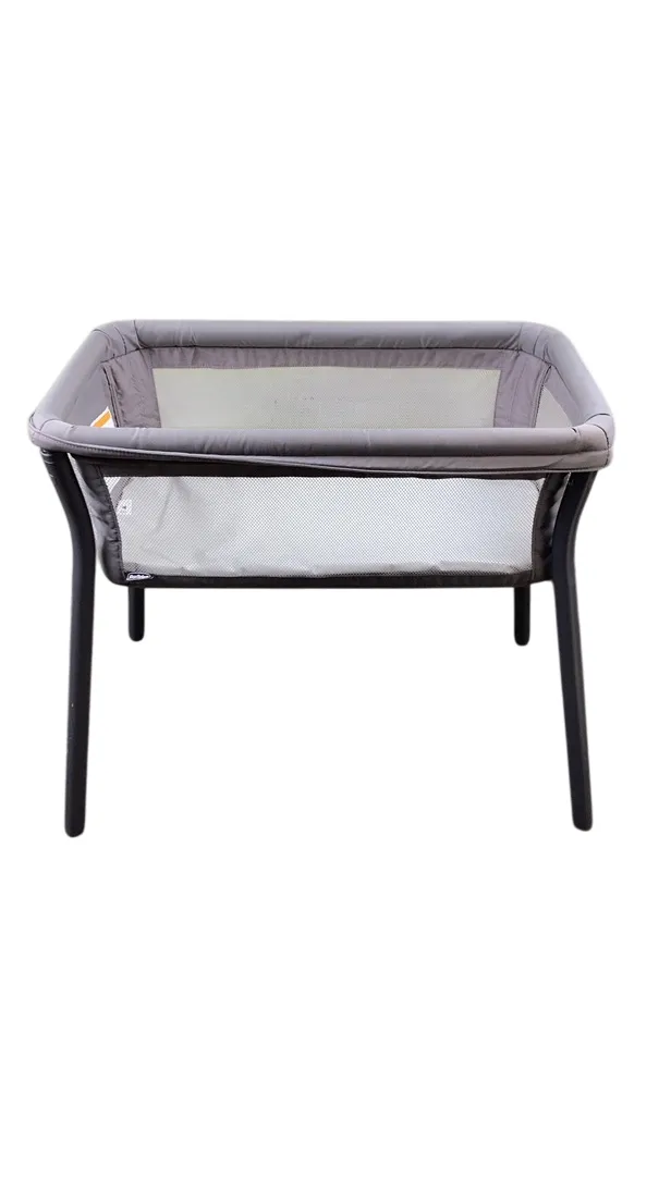 Chicco Lullago Anywhere Portable Bassinet, Sandstone