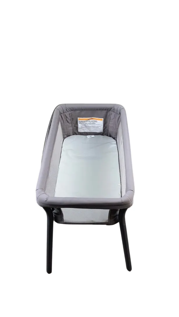 Chicco Lullago Anywhere Portable Bassinet, Sandstone