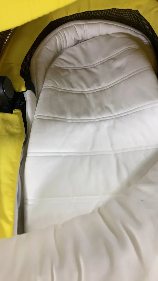 Cybex MIOS LUX Carry Cot, Mustard Yellow