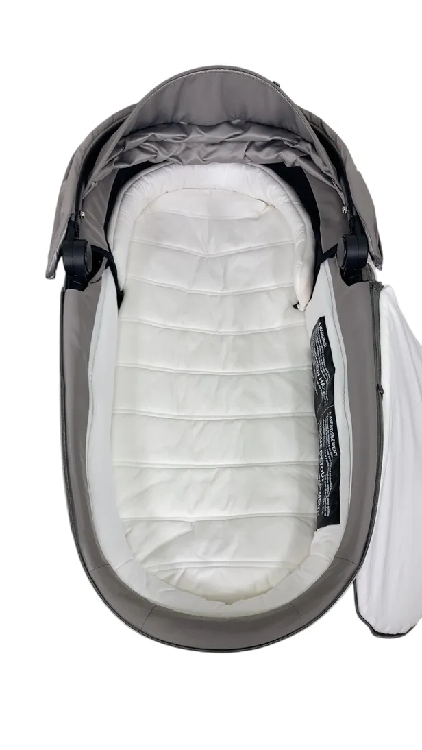 Cybex PRIAM Lux Carry Cot, Soho Grey
