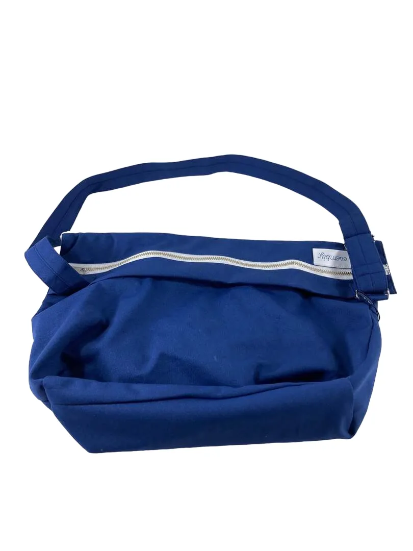 Esembly Zipper Day Bag