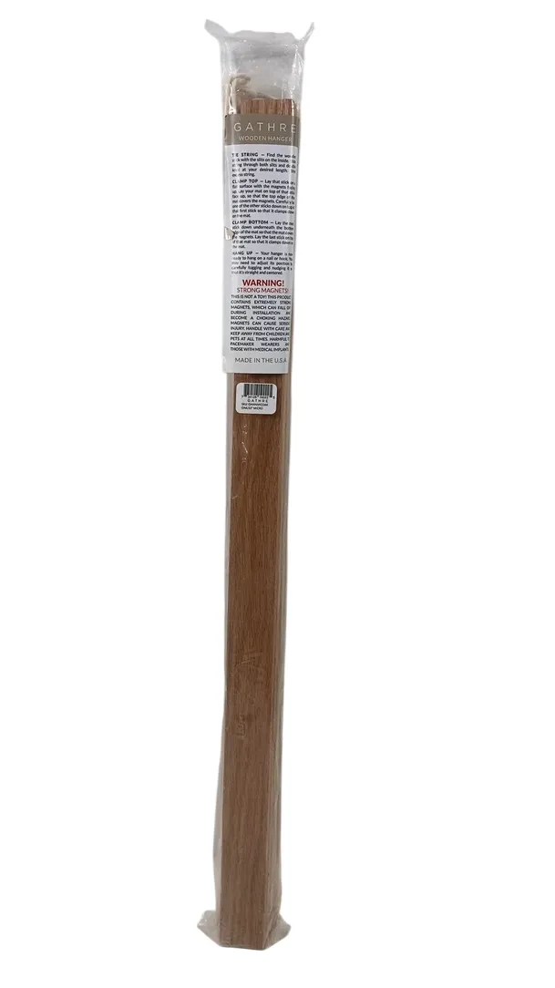 Gathre Wooden Hanger, Oak
