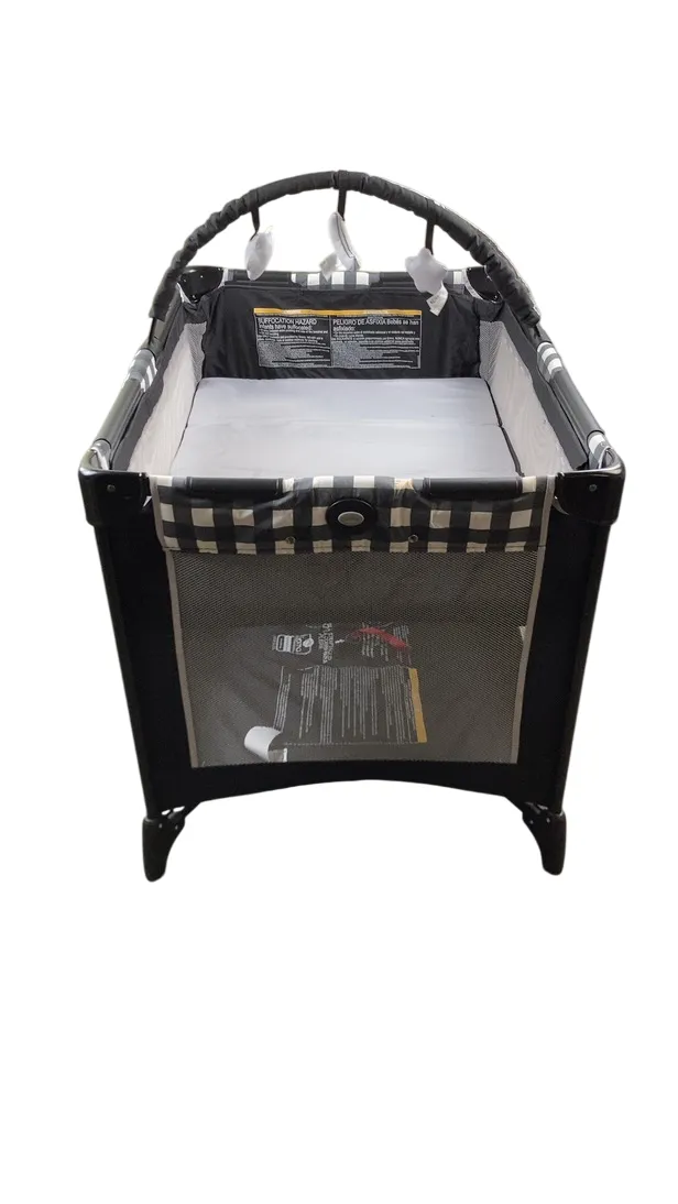 Graco Pack 'n Play On The Go Playard And Bassinet, Kagen