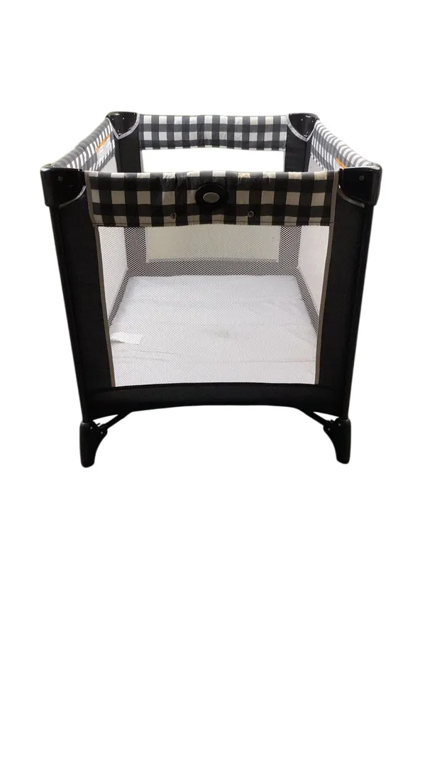 Graco Pack 'n Play On The Go Playard And Bassinet, Kagen