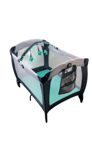 Graco Pack 'n Play Playard Reversible Seat & Changer, Basin