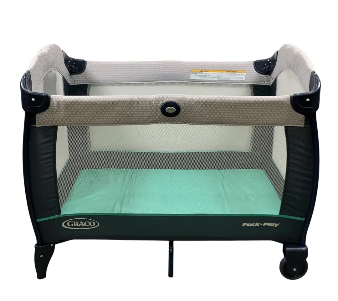 Graco Pack 'n Play Playard With Reversible Seat & Changer LX, Basin