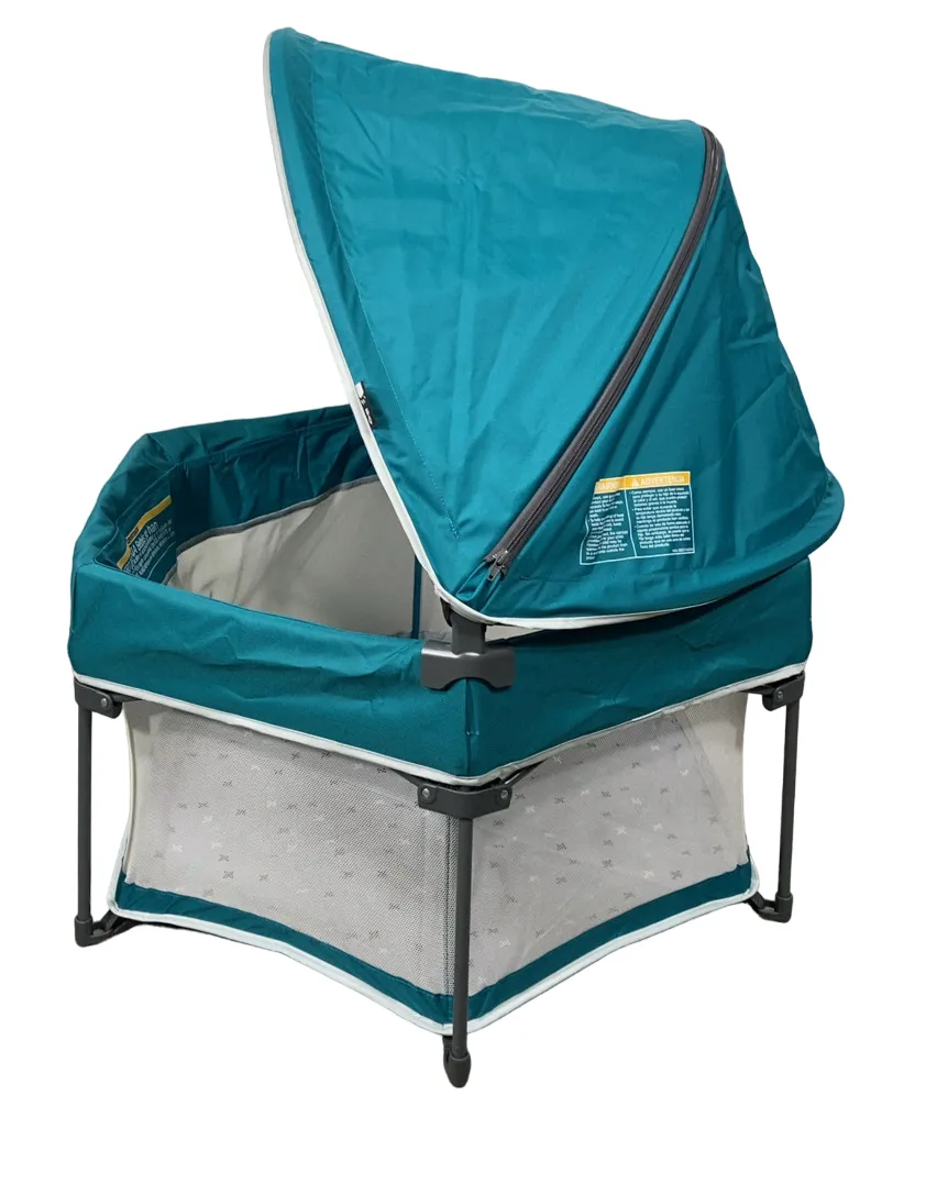 Graco Travel Lite Portable Bassinet, Brixton Fashion