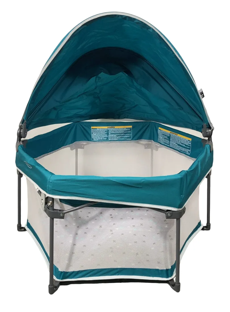 Graco Travel Lite Portable Bassinet, Brixton Fashion