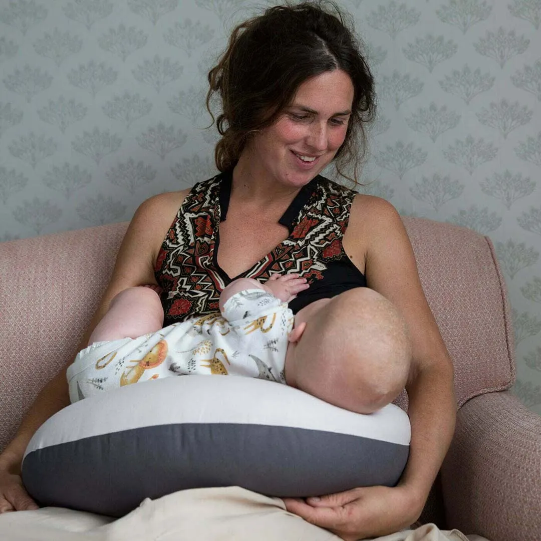 Hippychick Feeding Pillow - Charcoal / Dusky Pink
