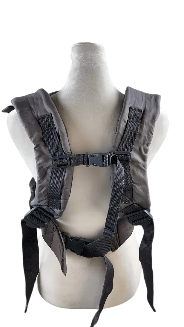 Infantino Flip Advanced 4-in-1 Convertible Carrier, Gray
