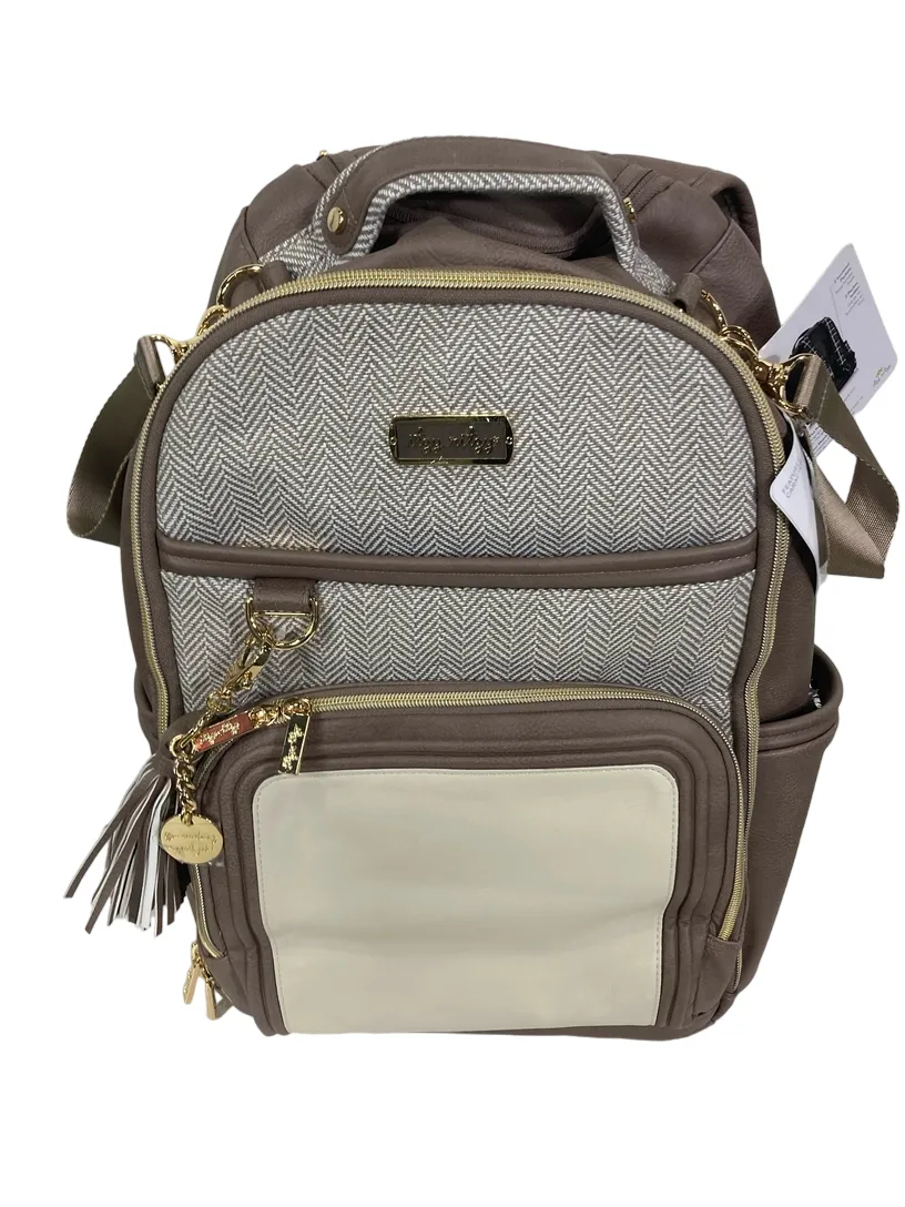 Itzy Ritzy Boss Plus Backpack Diaper Bag, Vanilla Latte