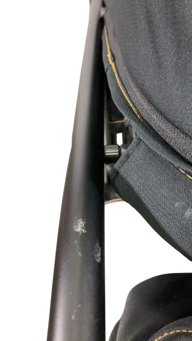 Larktale Crossover V2 Convertible Stroller-Wagon , 2023, Byron Black
