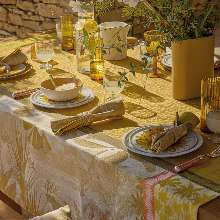Le Jacquard Franais | Sinharaja Tablecloth