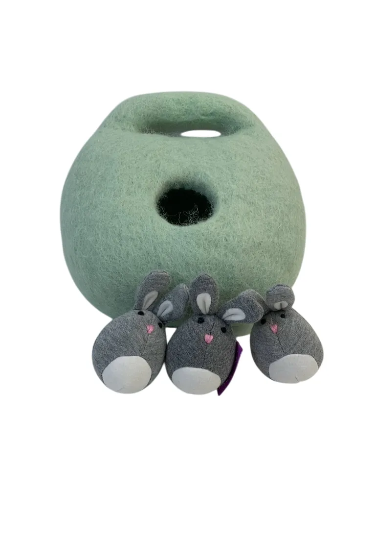Lovevery The Babbler Play Kit
