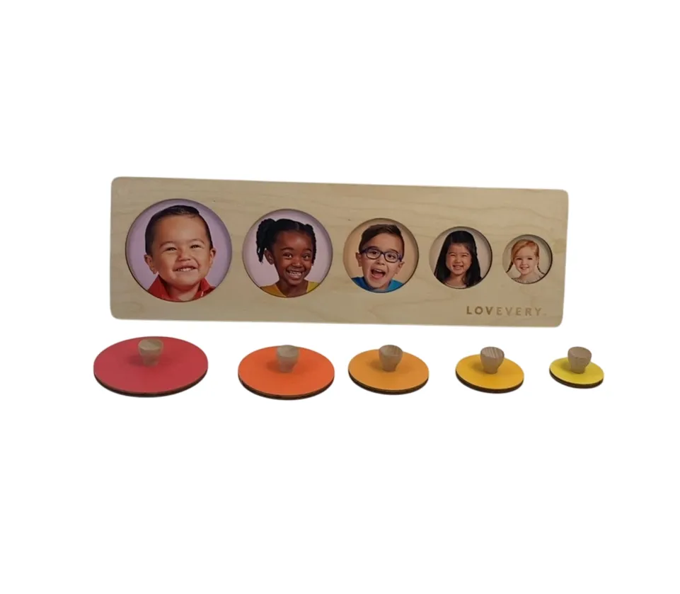 Lovevery The Babbler Play Kit