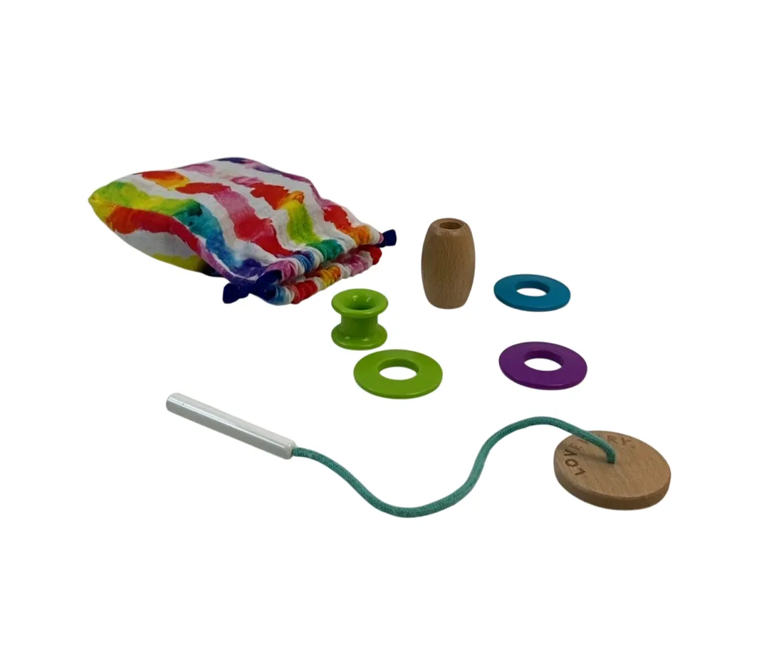Lovevery The Pioneer Play Kit