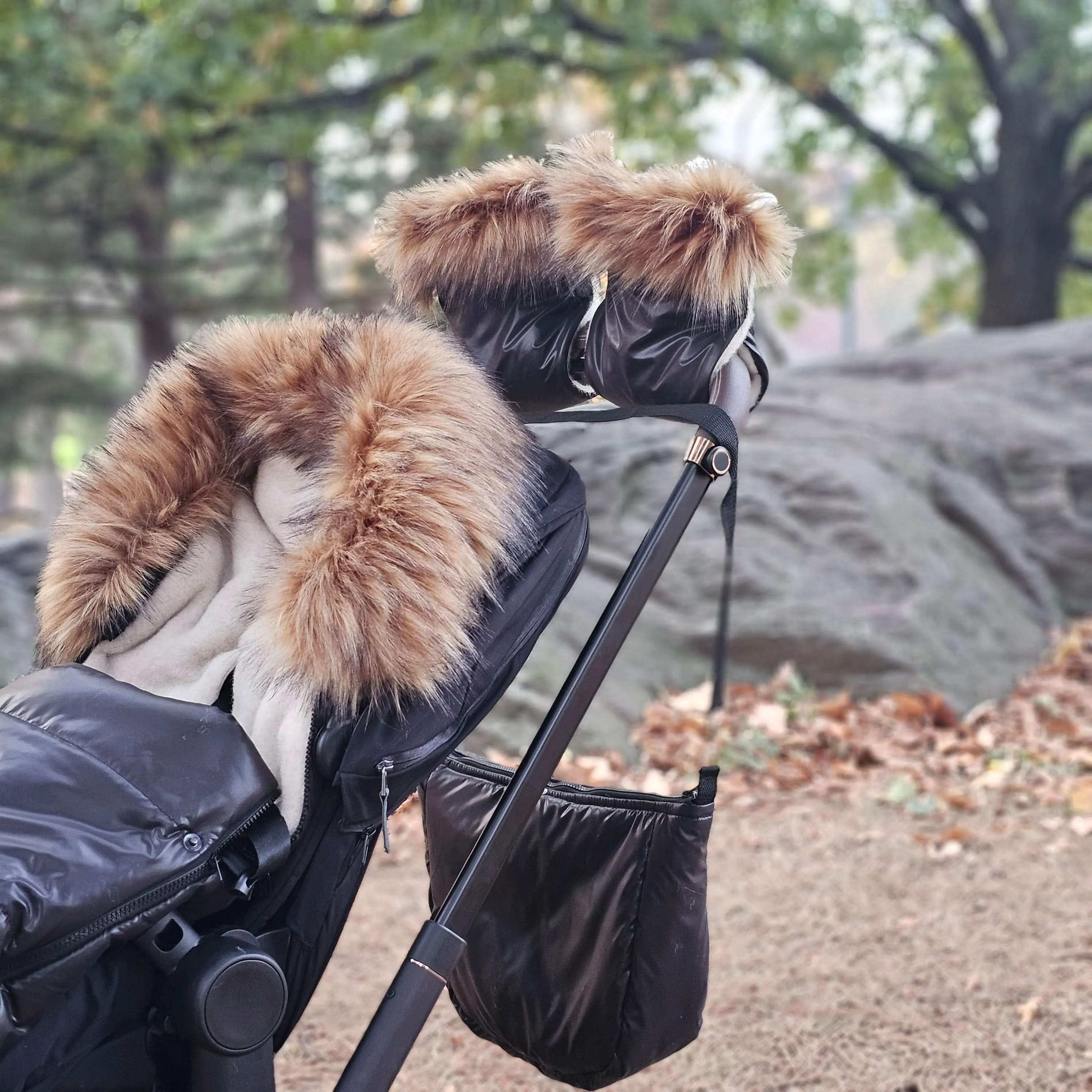 Organic Premium Beige Wool Adjustable Footmuff, Pastel Black