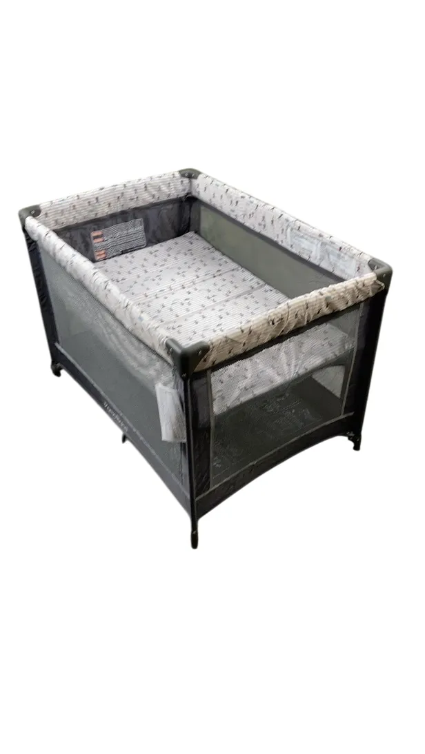 Pamo Babe Playard, Rabbit