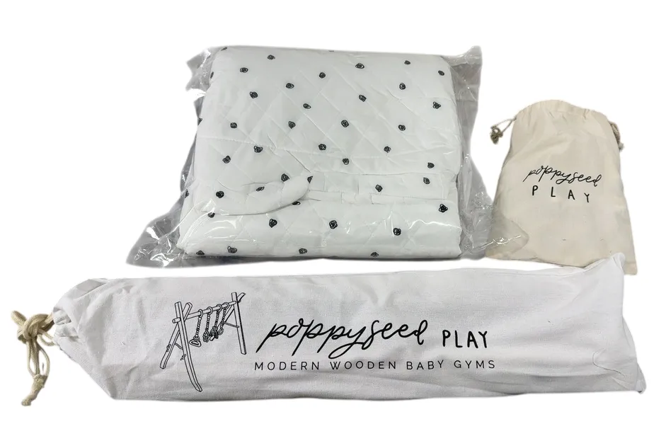 Poppyseed Play Play Gym Set, Black & White