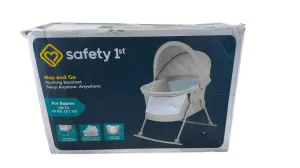Safety 1st Nap and Go Rocking Bassinet