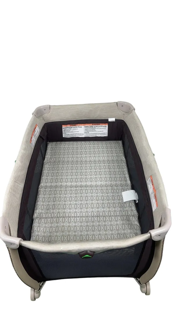 Safety 1st Play And Stay Play Yard, Dunes Edge