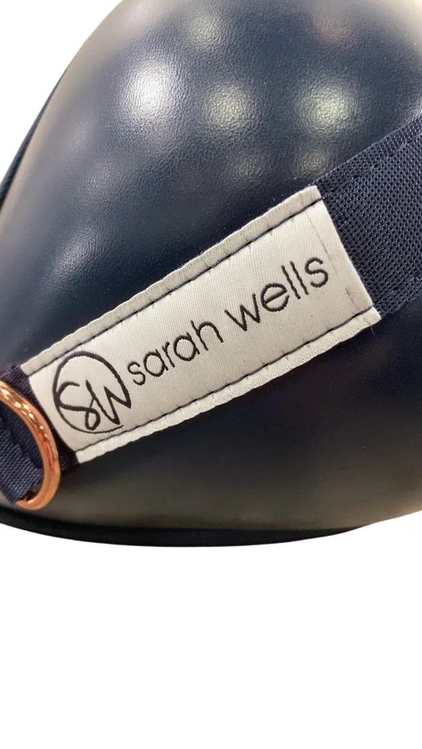 Sarah Wells Milkwear Case For Wearable Pumps, Navy/Le Floral