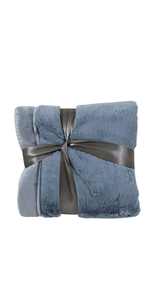 Saranoni Extra Large Lush Blanket, Storm Cloud
