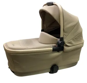 Silver Cross Reef Bassinet, Stone