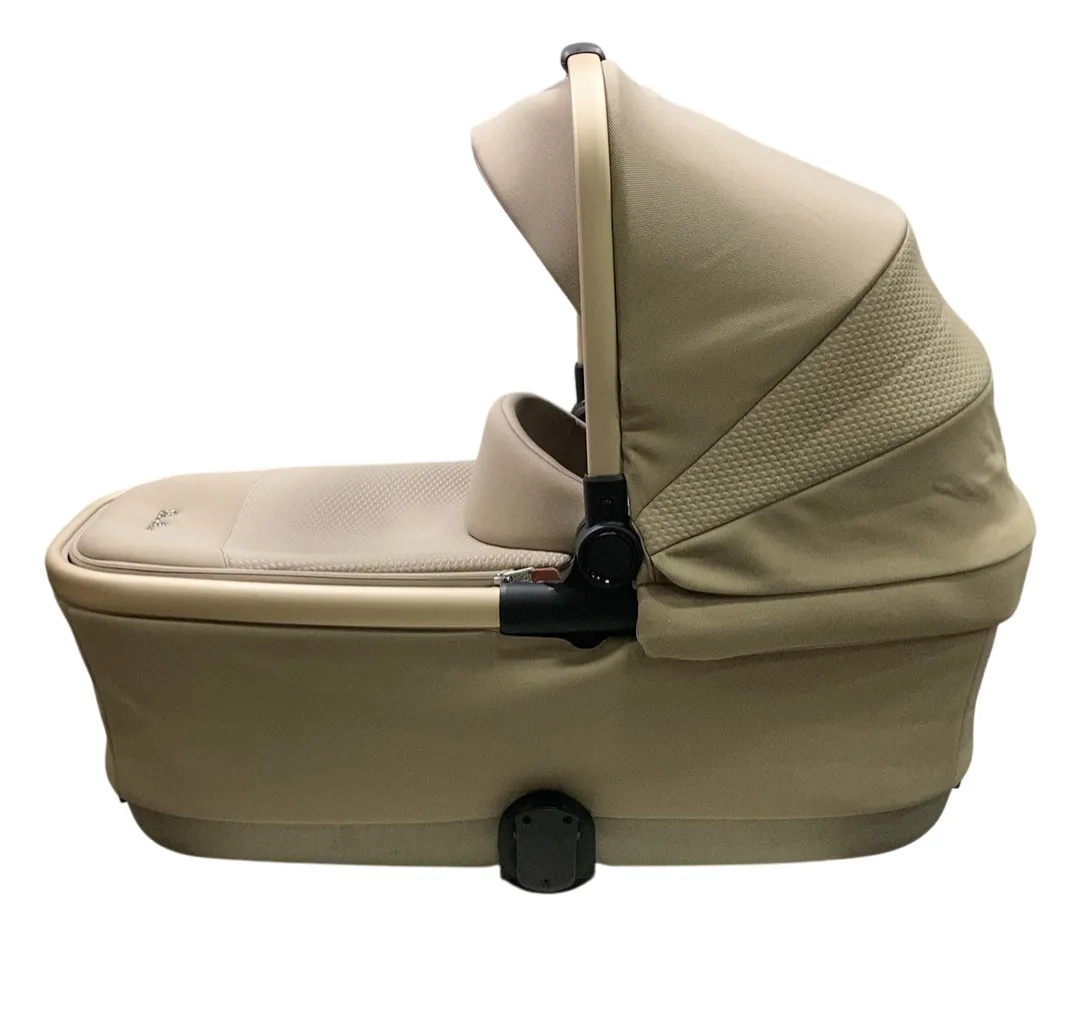 Silver Cross Reef Bassinet, Stone