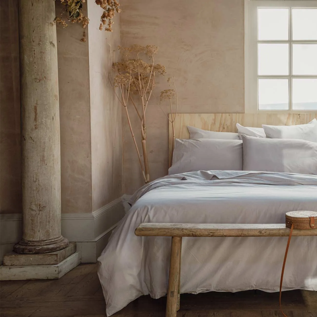 Stone Washed Percale Cotton Flat Sheet Piglet In Bed