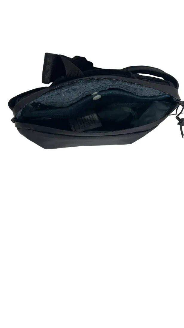 Thule Aion Sling Bag, Black