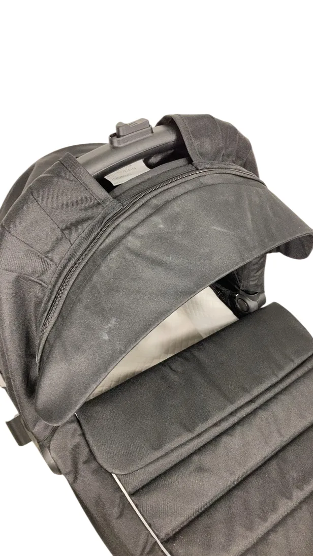 Thule Sleek Bassinet, Midnight Black