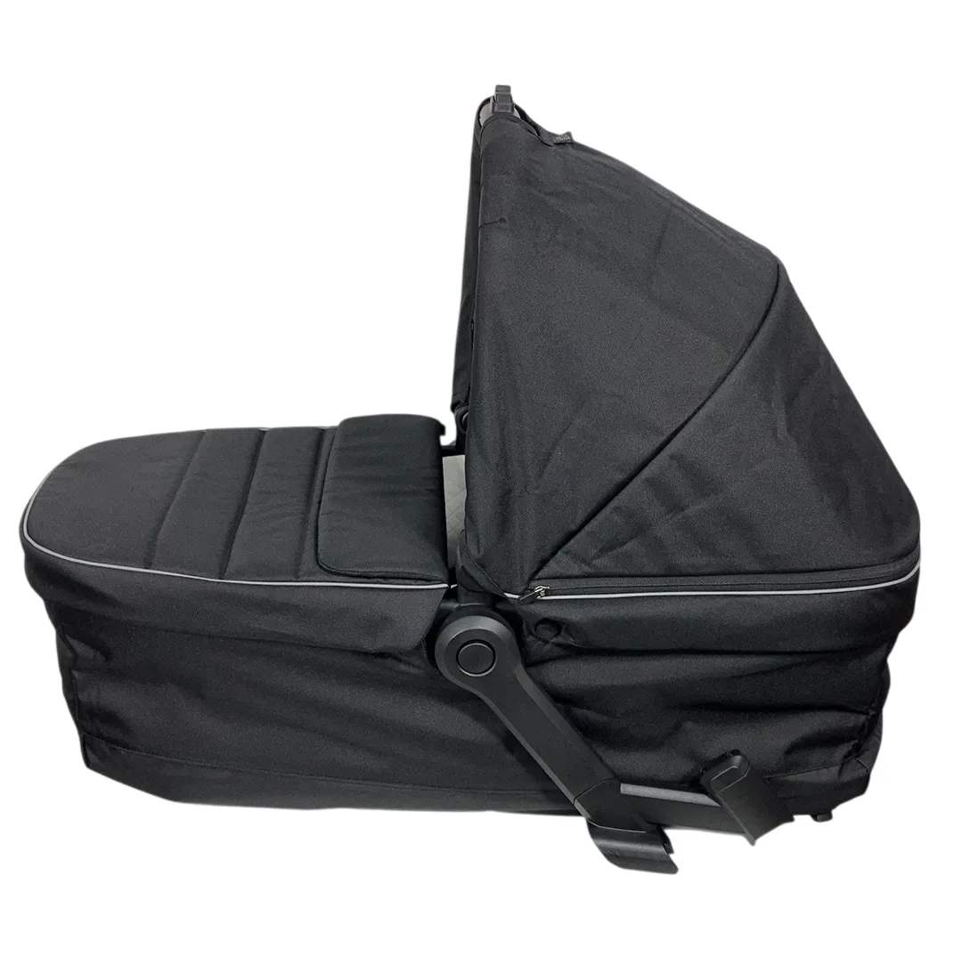 Thule Sleek Bassinet, Midnight Black