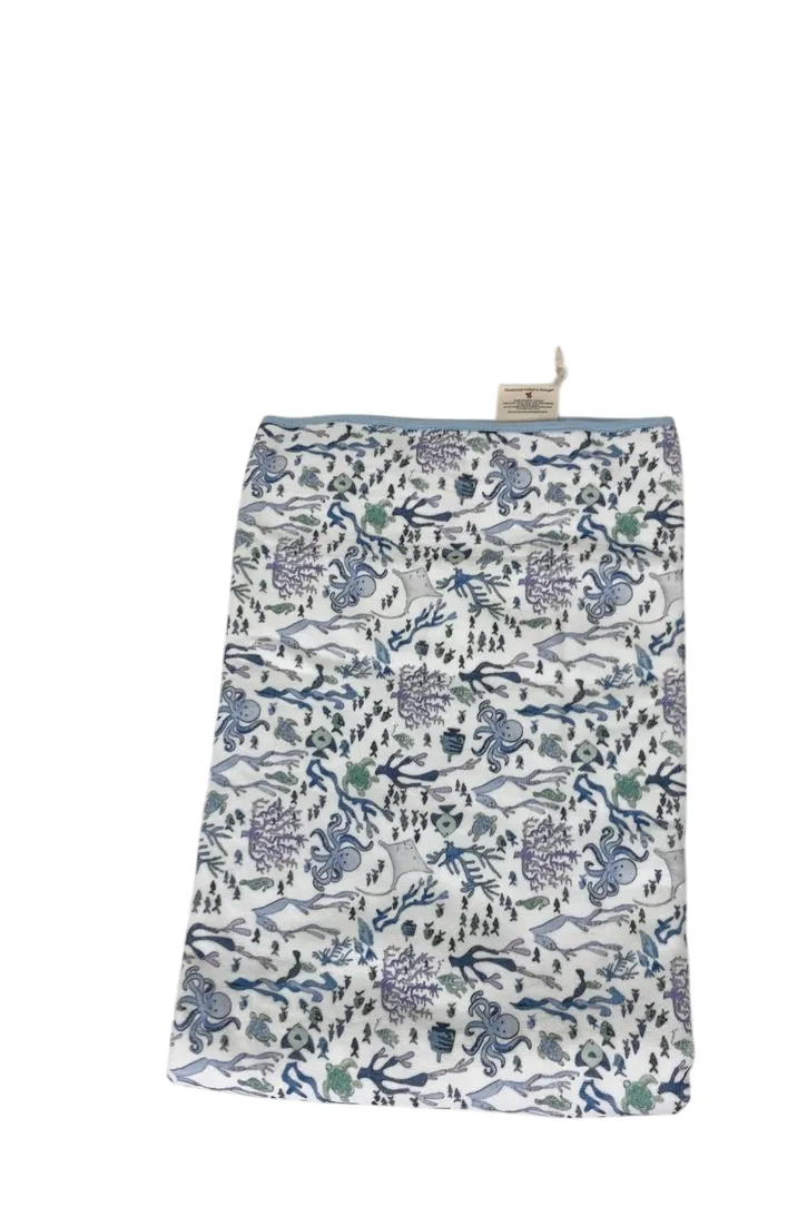Timo & Violet Hooded Bath Towel, Coral Reef