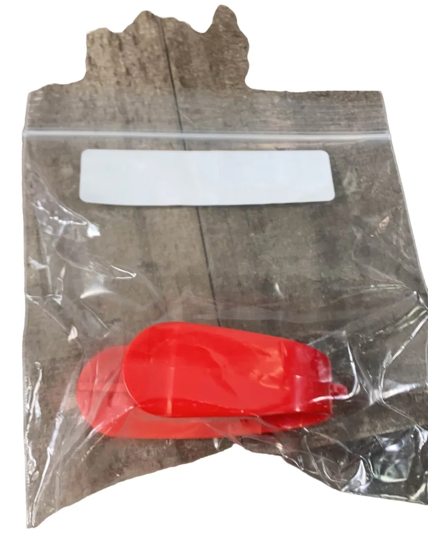 UnbuckleMe Car Seat Buckle Release Tool, Red, Single Pack