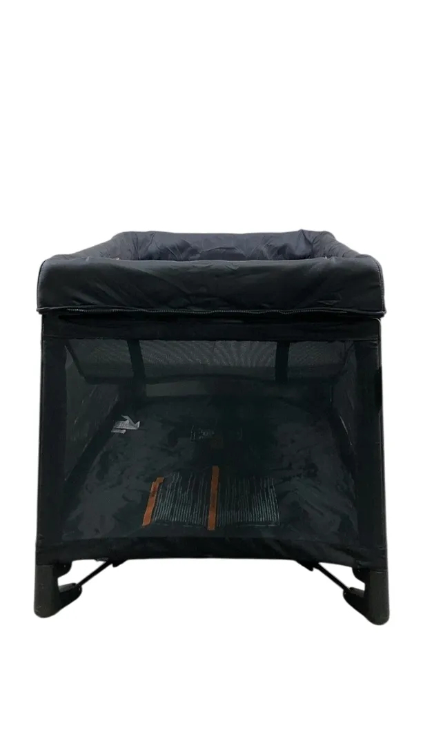 UPPAbaby REMI Playard, Jake (Charcoal)