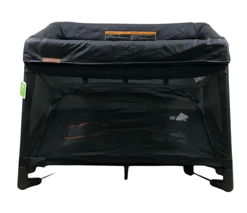 UPPAbaby REMI Playard, Jake (Charcoal)