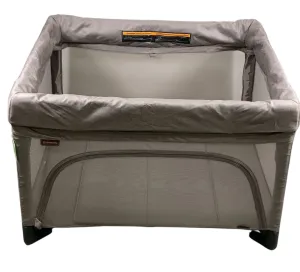 UPPAbaby REMI Playard, Wells (Dark Taupe Melange)
