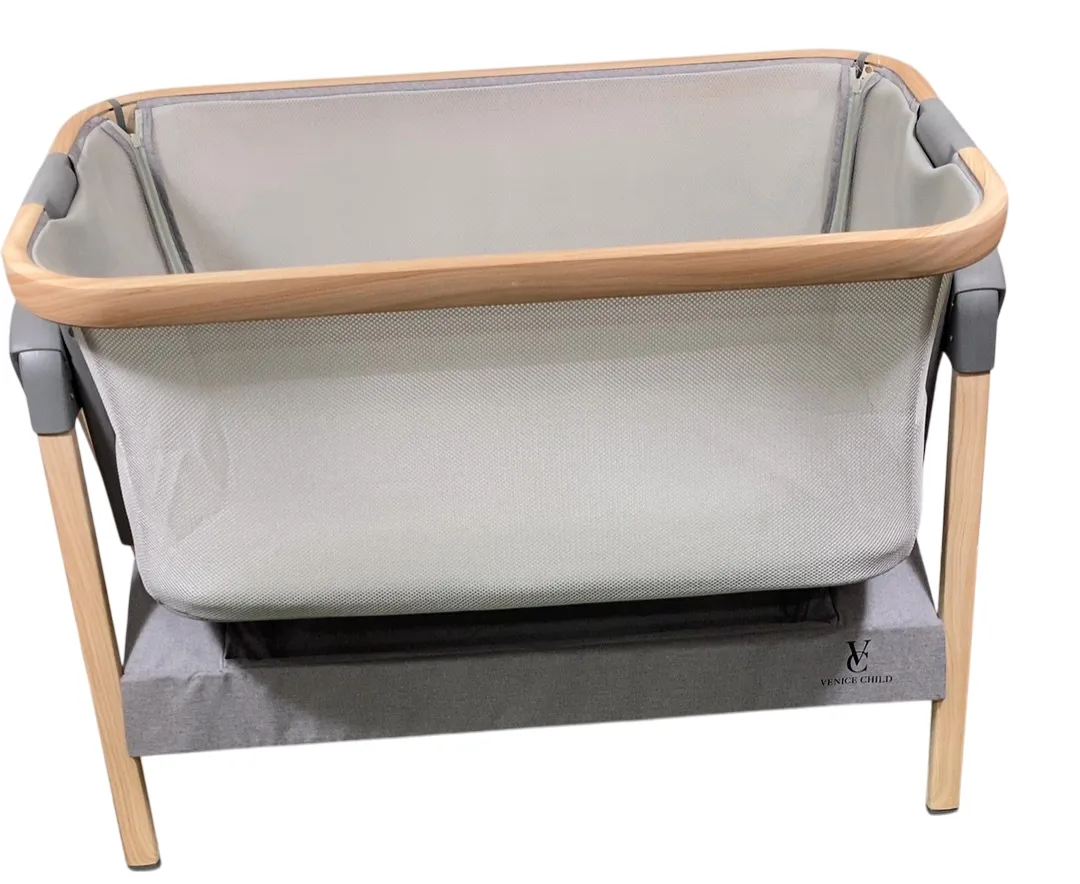 Venice Child California Dreaming Portable Bedside Bassinet, Grey/Wood